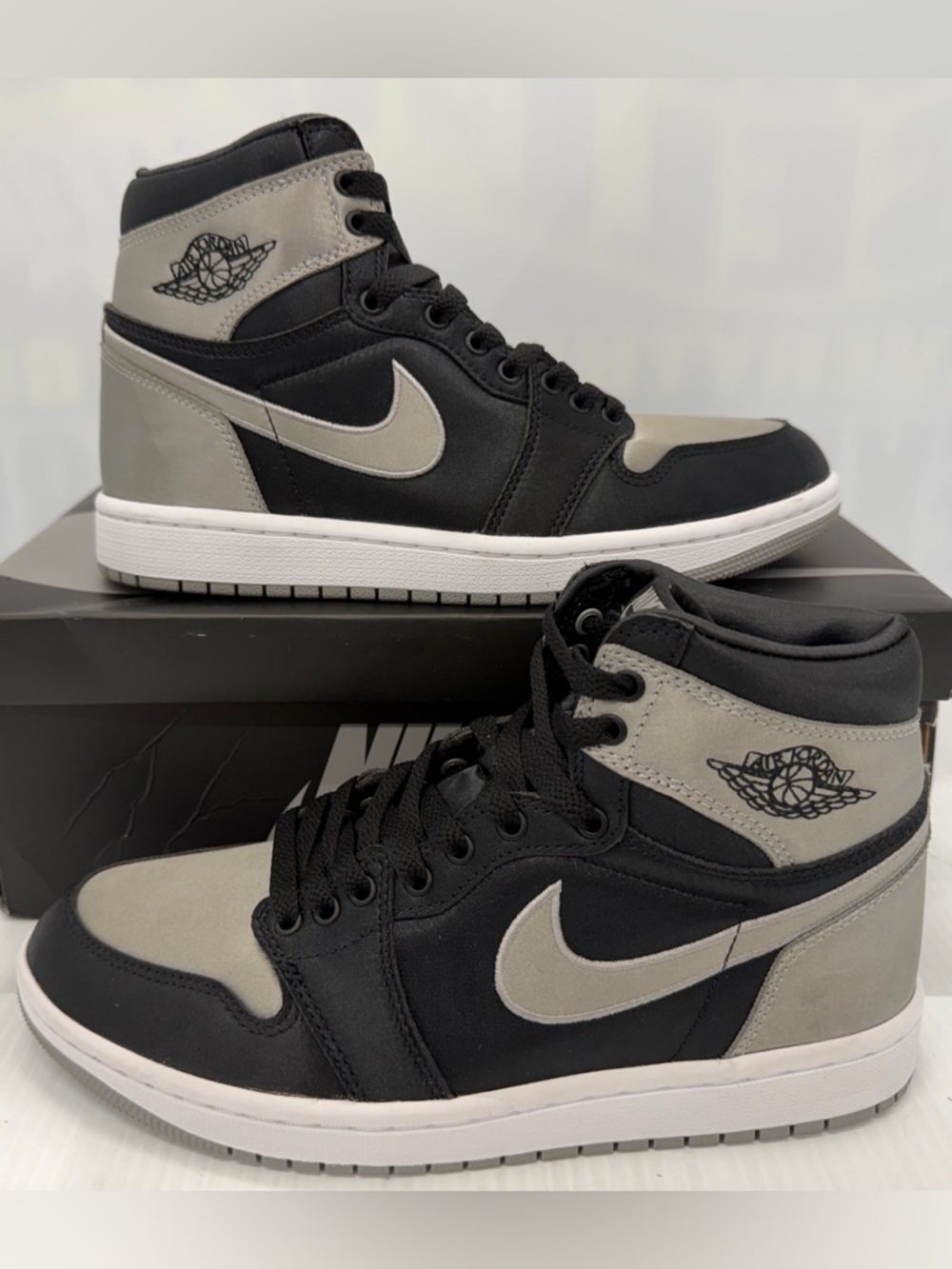 Jordan 1 Retro High OG Satin Shadow Women's Sneakers Size 7.5 FD4810-010